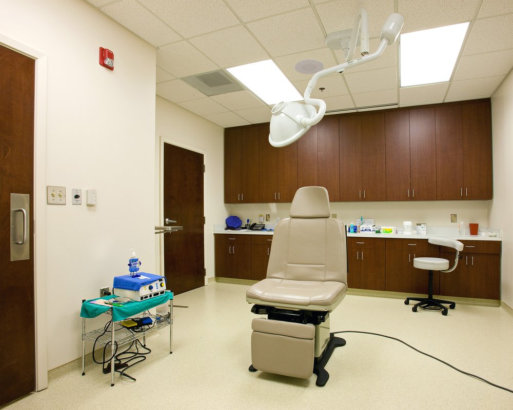 Dr. Carroll Opthomology exam room