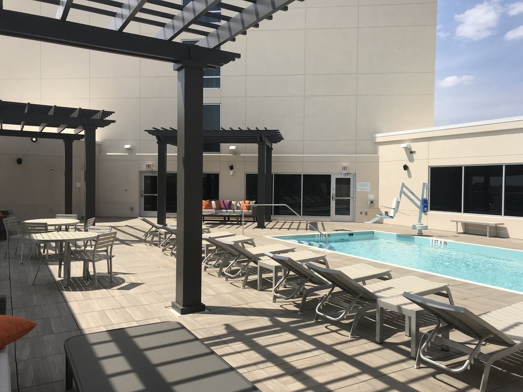 Waverly Hilton Garden Inn rooftop pool