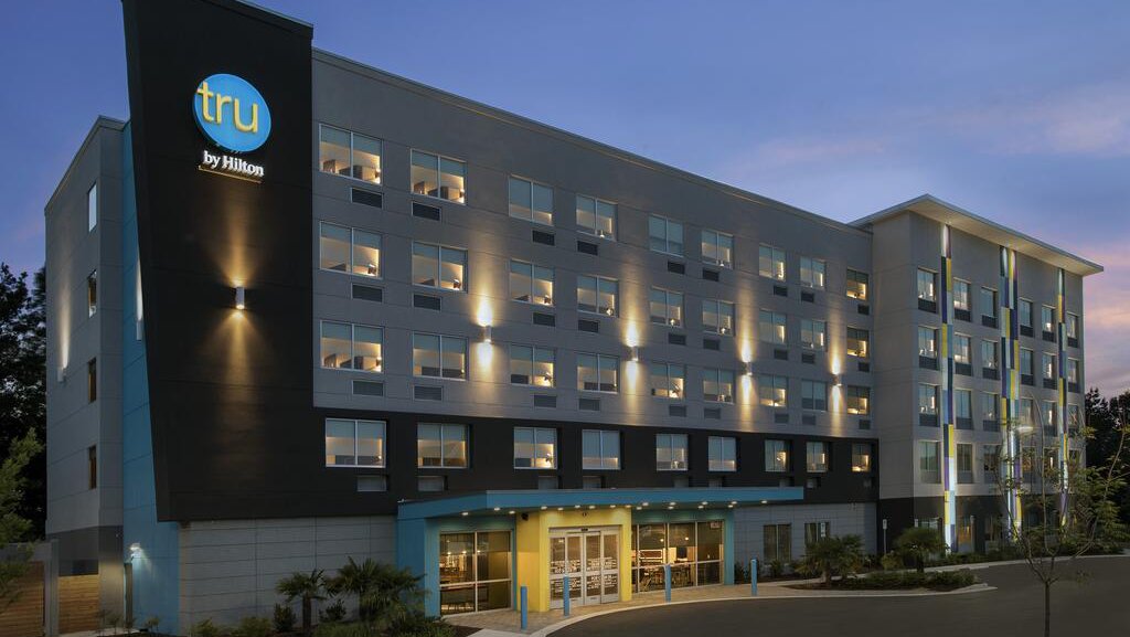 Tru HOtel - N. Charleston.jpg