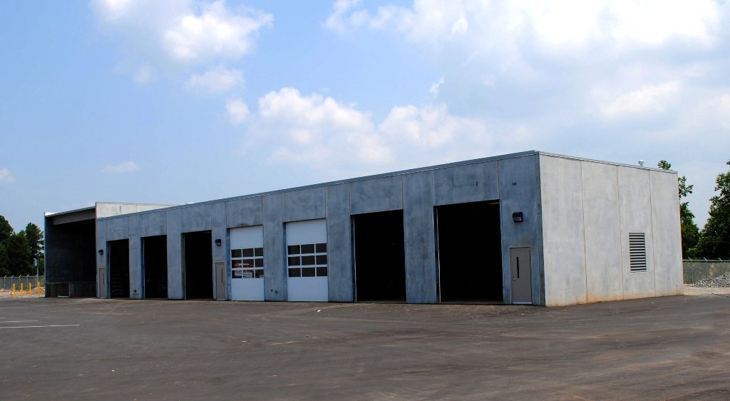 decanter buildingEntrance, Mooresville Public Operations Center